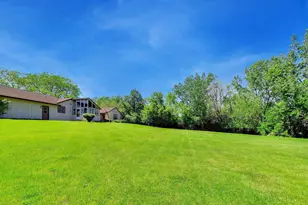 26955 N Countryside Lake Dr, Mundelein, IL 60060 - Photo 57