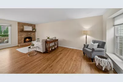 1969 Wexford Circle #118, Wheaton, IL 60189 - Photo 3