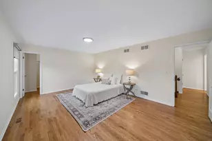 1969 Wexford Cir, Wheaton, IL 60189 - Photo 11