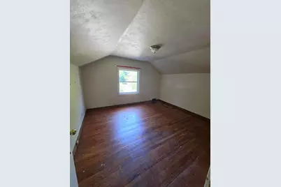 1307 Eastview Drive, Waukegan, IL 60085 - Photo 17