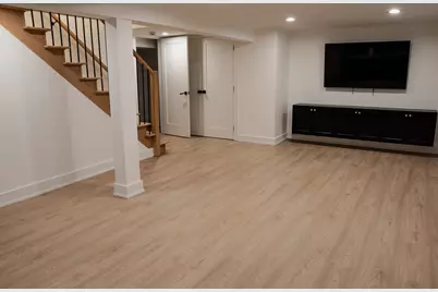 4738 W Pratt Avenue, Lincolnwood, IL 60712 - Photo 23