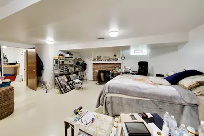 2908 W Birchwood Avenue, Chicago, IL 60645 - Photo 29