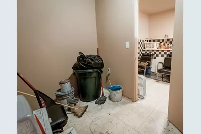 1748 W 79th Street, Chicago, IL 60620 - Photo 7