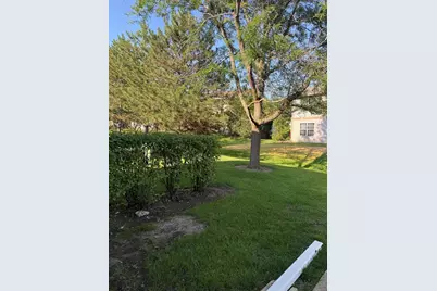 1233 N Split Oak Circle #64-1233B, Round Lake Beach, IL 60073 - Photo 13