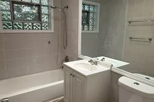 10806 S Komensky Ave, Oak Lawn, IL 60453 - Photo 5