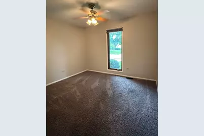 334 Panama Avenue, Hampshire, IL 60140 - Photo 9