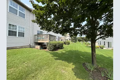 715 Sycamore Court, Lindenhurst, IL 60046 - Photo 19