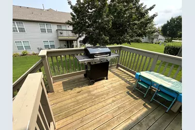 715 Sycamore Court, Lindenhurst, IL 60046 - Photo 21