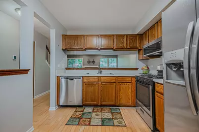 1069 Talbots Lane #0, Elk Grove Village, IL 60007 - Photo 11