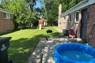 14418 Woodlawn Ave, Dolton, IL 60419 - Photo 11