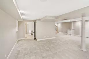 710 Alexandria Dr, Naperville, IL 60565 - Photo 31