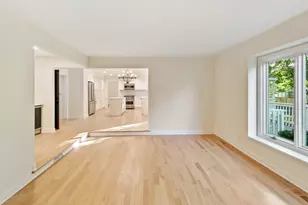 710 Alexandria Dr, Naperville, IL 60565 - Photo 25