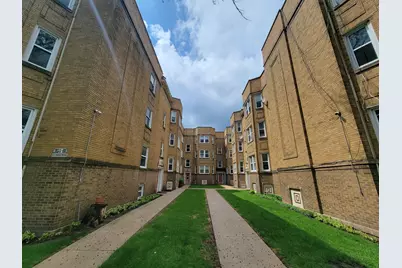 6422 N Richmond Street #3A, Chicago, IL 60645 - Photo 1