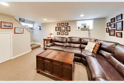 2004 Newton Avenue, Park Ridge, IL 60068 - Photo 19