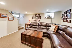 2004 Newton Ave, Park Ridge, IL 60068 - Photo 19