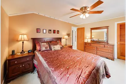 2004 Newton Avenue, Park Ridge, IL 60068 - Photo 13