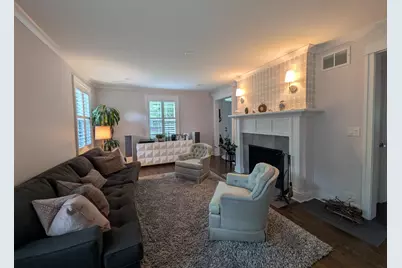 2741 Lincolnwood Drive, Evanston, IL 60201 - Photo 3