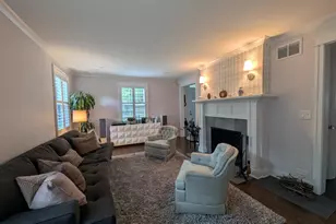 2741 Lincolnwood Dr, Evanston, IL 60201 - Photo 3