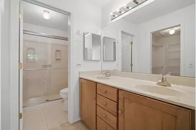 326 Satinwood Court N #326, Buffalo Grove, IL 60089 - Photo 11