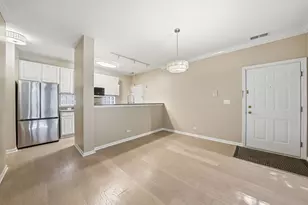 1225 N Orleans St, Chicago, IL 60610 - Photo 7