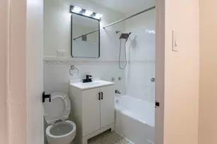 6030 N Sheridan Rd, Chicago, IL 60660 - Photo 13