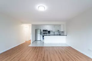 6030 N Sheridan Rd, Chicago, IL 60660 - Photo 3