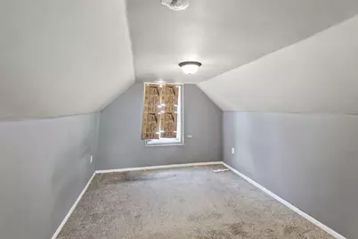 1716 N Hickory Street, Crest Hill, IL 60403 - Photo 11