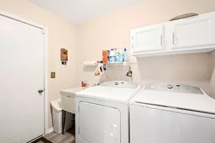 575 Adare Rd, Bartlett, IL 60103 - Photo 15