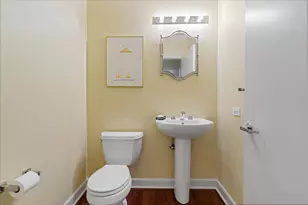 1335 S Prairie Ave, Chicago, IL 60605 - Photo 21