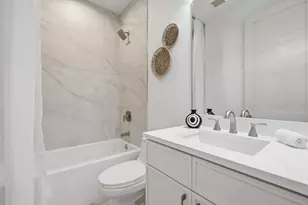 6414 N Francisco Ave, Chicago, IL 60645 - Photo 21