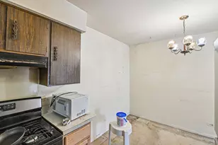 4833 W 109th St, Oak Lawn, IL 60453 - Photo 11