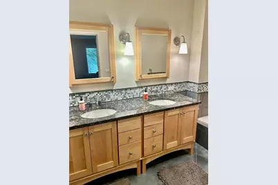 105 Astoria Way, Park Ridge, IL 60068 - Photo 9