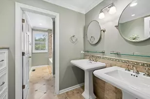 1070 Sir William Ln, Lake Forest, IL 60045 - Photo 23