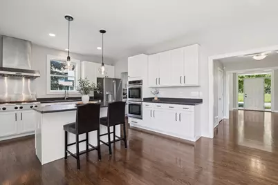 1117 Hedgerow Drive, Grayslake, IL 60030 - Photo 5