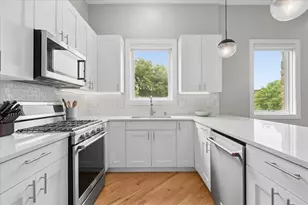 2047 N Mozart St, Chicago, IL 60647 - Photo 7