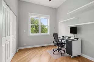 2047 N Mozart St, Chicago, IL 60647 - Photo 13
