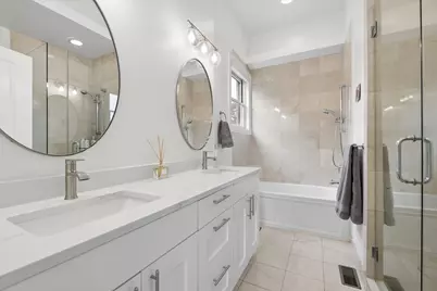 2047 N Mozart Street #3, Chicago, IL 60647 - Photo 11