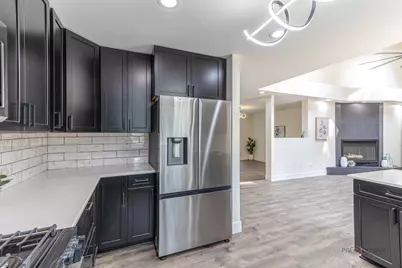 300 6th Street, Wheeling, IL 60090 - Photo 15