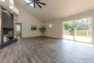 300 6th Street, Wheeling, IL 60090 - Photo 9