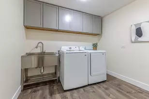 300 6th St, Wheeling, IL 60090 - Photo 19