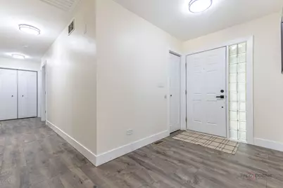 300 6th Street, Wheeling, IL 60090 - Photo 5
