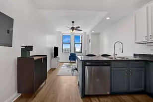 8 W Monroe St, Chicago, IL 60603 - Photo 7