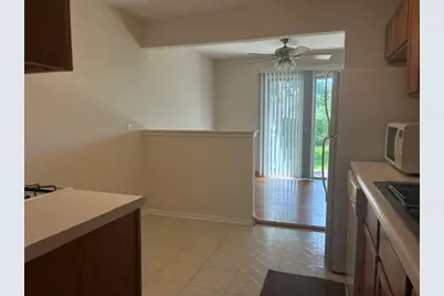 2857 Meadow Lane #A, Schaumburg, IL 60193 - Photo 5