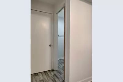7910 S Muskegon Avenue #1, Chicago, IL 60617 - Photo 13