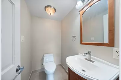 6711 N Monticello Avenue, Lincolnwood, IL 60712 - Photo 9
