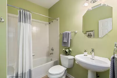 591 W Rosiland Drive, Palatine, IL 60074 - Photo 15