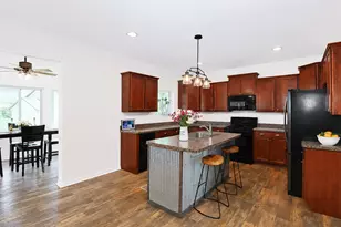 1506 Kempton St, Joliet, IL 60431 - Photo 9