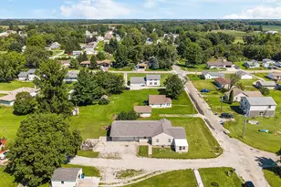 101 E 7th St, Sherrard, IL 61281 - Photo 31