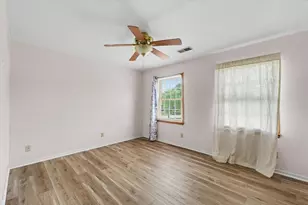 2918 Robeson Park Dr, Champaign, IL 61822 - Photo 35