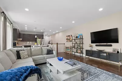 2133 N Campbell Avenue #1B, Chicago, IL 60647 - Photo 3